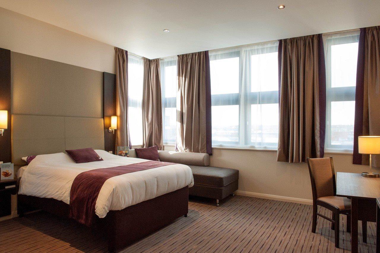 Premier Inn Canterbury City Centre Extérieur photo